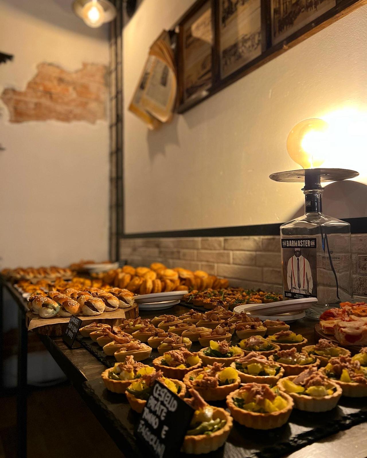 Selezione di antipasti e canapé del ristorante Millennium